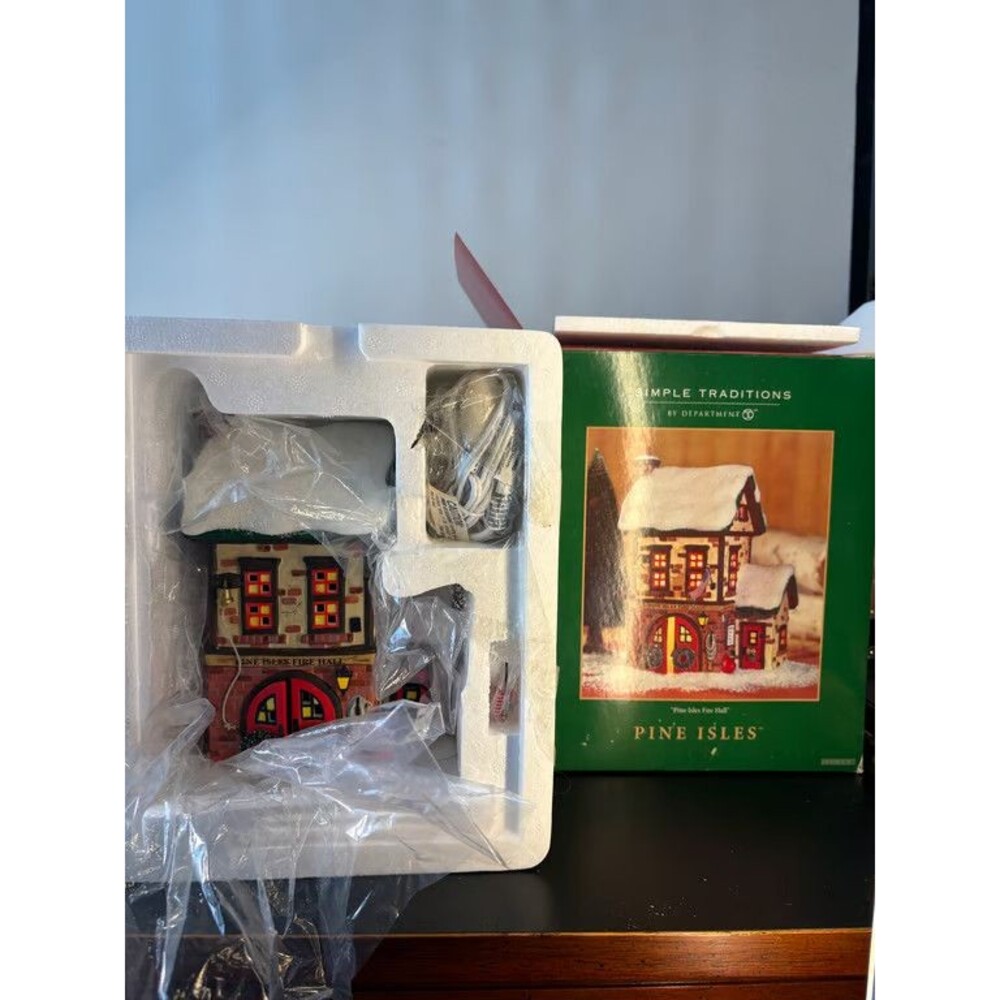 Department 56 Simple Traditions Pine Isles Fire Hall Lit Christmas Village Boxed